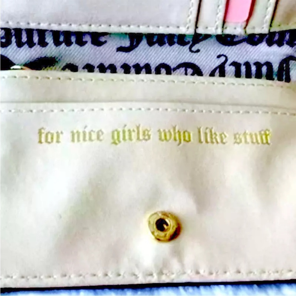 $35 Juicy Couture Flawless Slim Elongated Bifold Wallet Rhinestone Quilted Heart - Picture 6 of 8